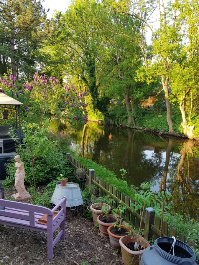 Am Kanal Neuhaus an der Oste Kültér fotó